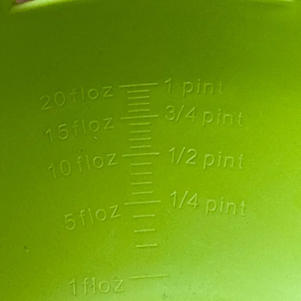 NEW Colorful Plastic Measuring Cups and Bowls Set